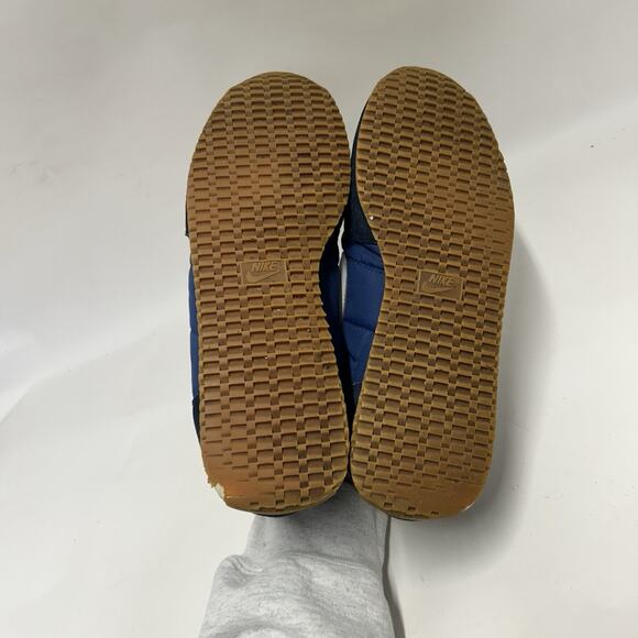 Vintage Nike Oceania “Navy White” Made in Korea main image 9